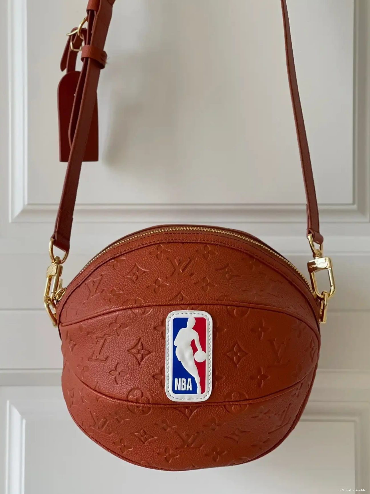 Official oldcobbler LVXNBA BASKET LOUIS IN BALL VUITTON 0602